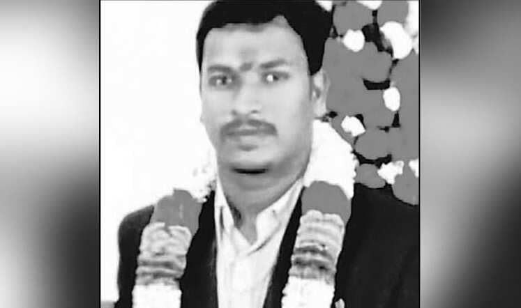 கல்யாணமாகி ஒரு வருஷம் முழுசா முடியல... கர்ப்பிணி மனைவிக்கு இளநீர் பறிக்க சென்ற கணவர் மரணம்!