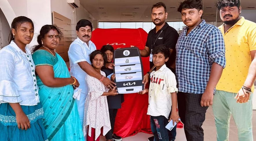 காருக்கு அடுத்து 40 செண்ட் நிலம்.. ஜிபி முத்து அதிரடி!!