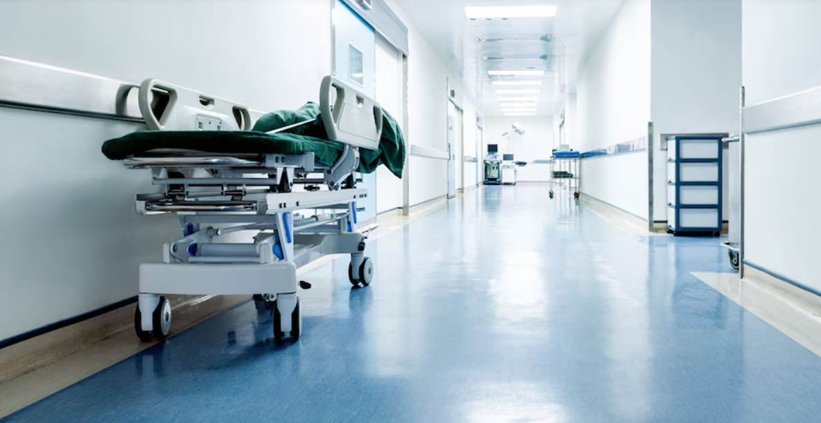 சோகம்... மருத்துவமனையில் இருந்து காணாமல் போன இளைஞர் தூக்கிட்டு தற்கொலை !