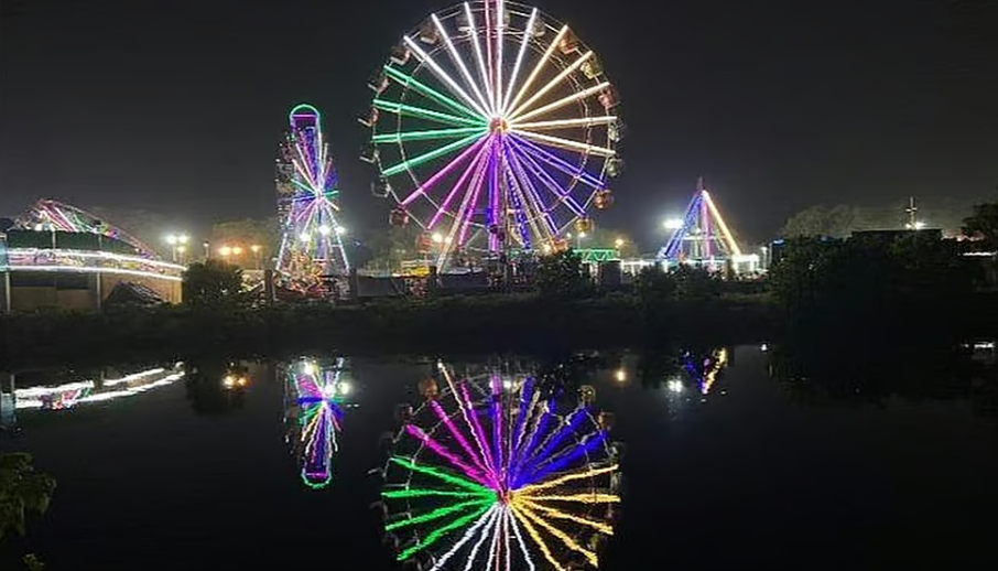 சென்னை தீவுத் திடலில் 50 வது பொன் விழா பொருட்காட்சி… !