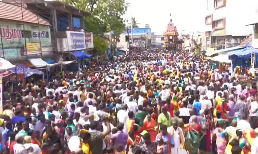 'பச்சை பட்டினி' முடிந்தது.. சமயபுரத்தில் மாரியம்மன் கோயில் தேரோட்டம் கோலாகலம்...லட்சக்கணக்கான பக்தர்கள் சங்கமம்!