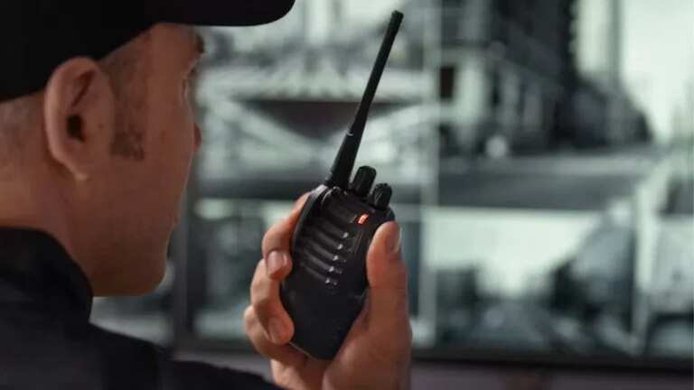 ஆன்லைனில் வாக்கி டாக்கி வாங்க தடை... வழிகாட்டு நெறிமுறைகள் வெளியீடு!