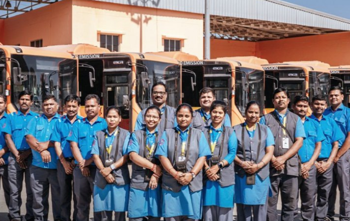 அரசு பேருந்துகளை இயக்க பெண்கள் ஓட்டுநர்கள்… மாநில அரசின் புதிய முடிவு!