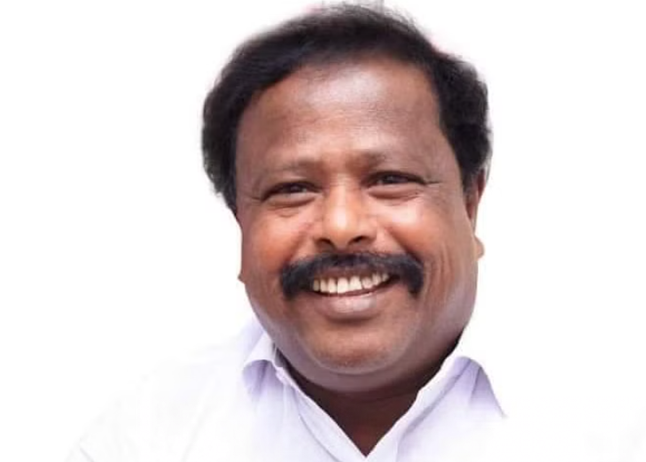 அமைதிப்பேரணியில் மாமன்ற உறுப்பினர் மயங்கி சரிந்து பலி!! தொண்டர்கள் அதிர்ச்சி!!