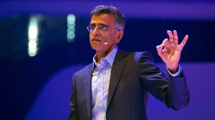 ஸ்னோஃப்ளேக்கின் CEO வாக கூகுளில் 15 ஆண்டுகள் பணியாற்றிய தமிழர் நியமனம்! குவியும் வாழ்த்துகள்!