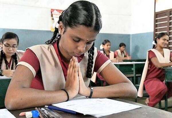 +2 பொதுத் தேர்வு கட்டணம் இவர்களுக்கு கிடையாது! மாணவர்கள் உற்சாகம்!