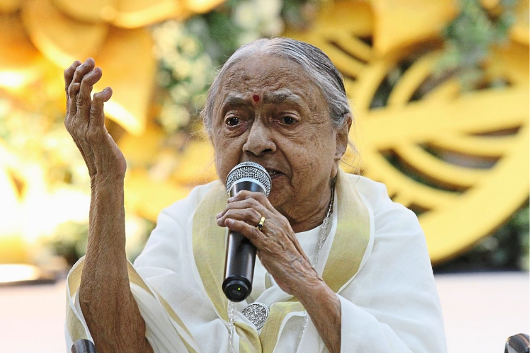 மலேசியாவின் அன்னை தெரேசா... மதர் மங்களம் காலமானார்... இன்று இறுதி அஞ்சலி!