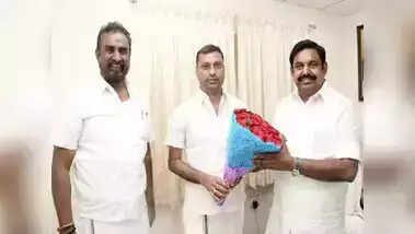 பெரும் பரபரப்பு... வடவள்ளி சந்திரசேகர் அதிமுகவிலிருந்து திடீர் விலகல்!