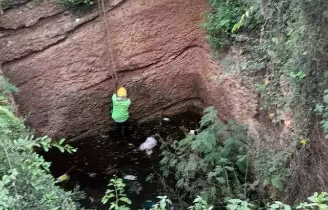 பகீர்!! 3 குழந்தைகளுடன் தாய் கிணற்றில் குதித்து தற்கொலை!!