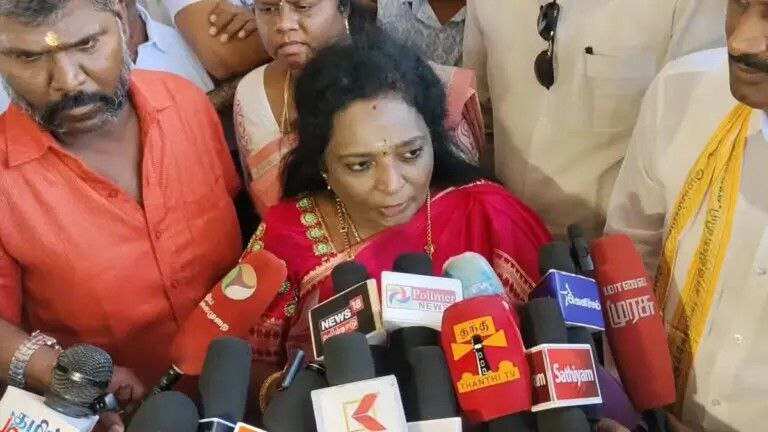 ”ஹிந்திஇசை” ன்னு கூப்பிடாதீங்க… எனக்கு கெட்ட கோபம் வரும்… தமிழிசை ஆவேசம்!
