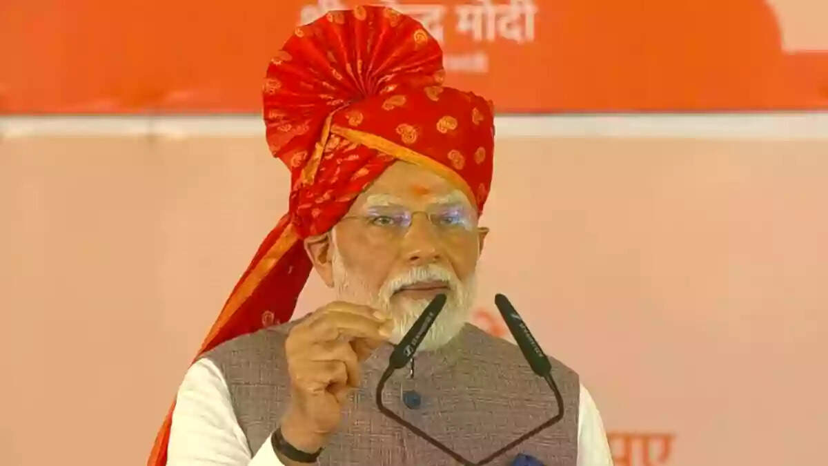 மகாராஷ்டிரா நிவாரண நிதிக்கு வெளிநாடுகளில் இருந்து நிதி பெற மத்திய அரசு அனுமதி!