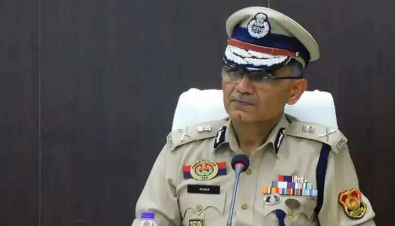 திரிபுரா மாநில டிஜிபி அனுராக் தங்கர் அலுவலகத்திலேயே மர்ம மரணம் - அதிர்ச்சியில் அம்மாநில அரசு!