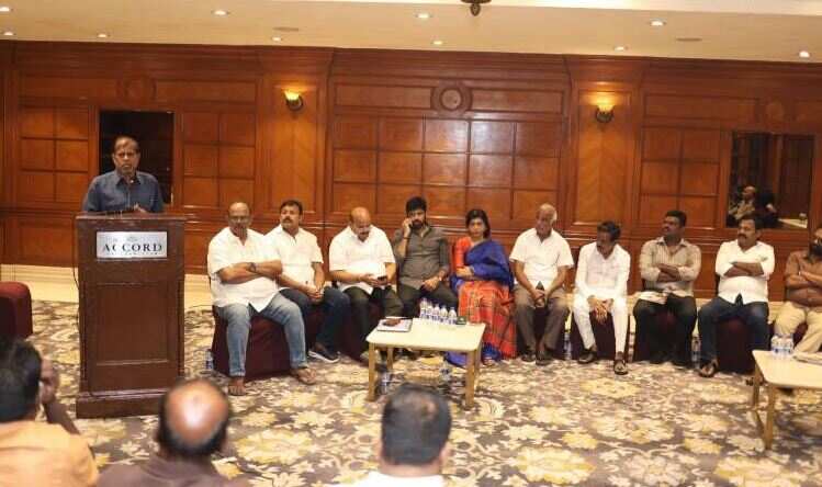 திரைப்படத் தொழிலாளர்களுக்குப் புதிய ஊதிய முறையை.. தயாரிப்பாளர்கள் சங்கம் - பெப்சி கூட்டமைப்பு அறிவிப்பு - 3 பிரிவுகளாக பட்ஜெட்!