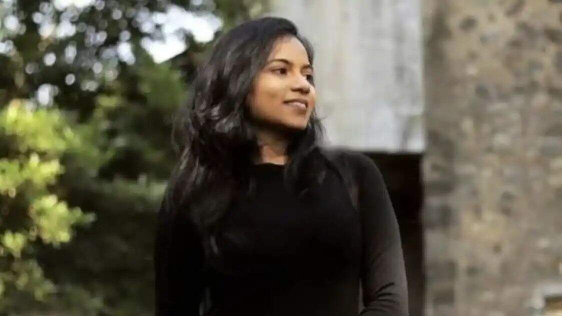 “அம்மாகிட்ட சொல்லாதே...” ஜனவரியில் கல்யாணம்... 9வது மாடியில் இருந்து குதித்து இளம்பெண் தற்கொலை!