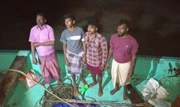 53 நாட்கள் சிறைவாசம்... இலங்கை கடற்படையால் கைது செய்யப்பட்ட 4 தமிழக மீனவர்கள் தாயகம் திரும்பினர்!