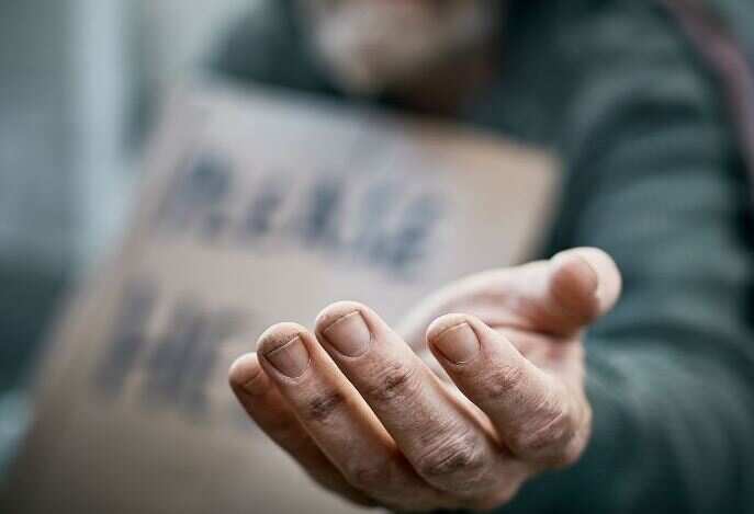 பிச்சை கொடுப்பவர்கள் மீது எப்ஐஆர் பதிவு செய்யப்படும்.. மாவட்ட ஆட்சியர் அதிரடி உத்தரவு!