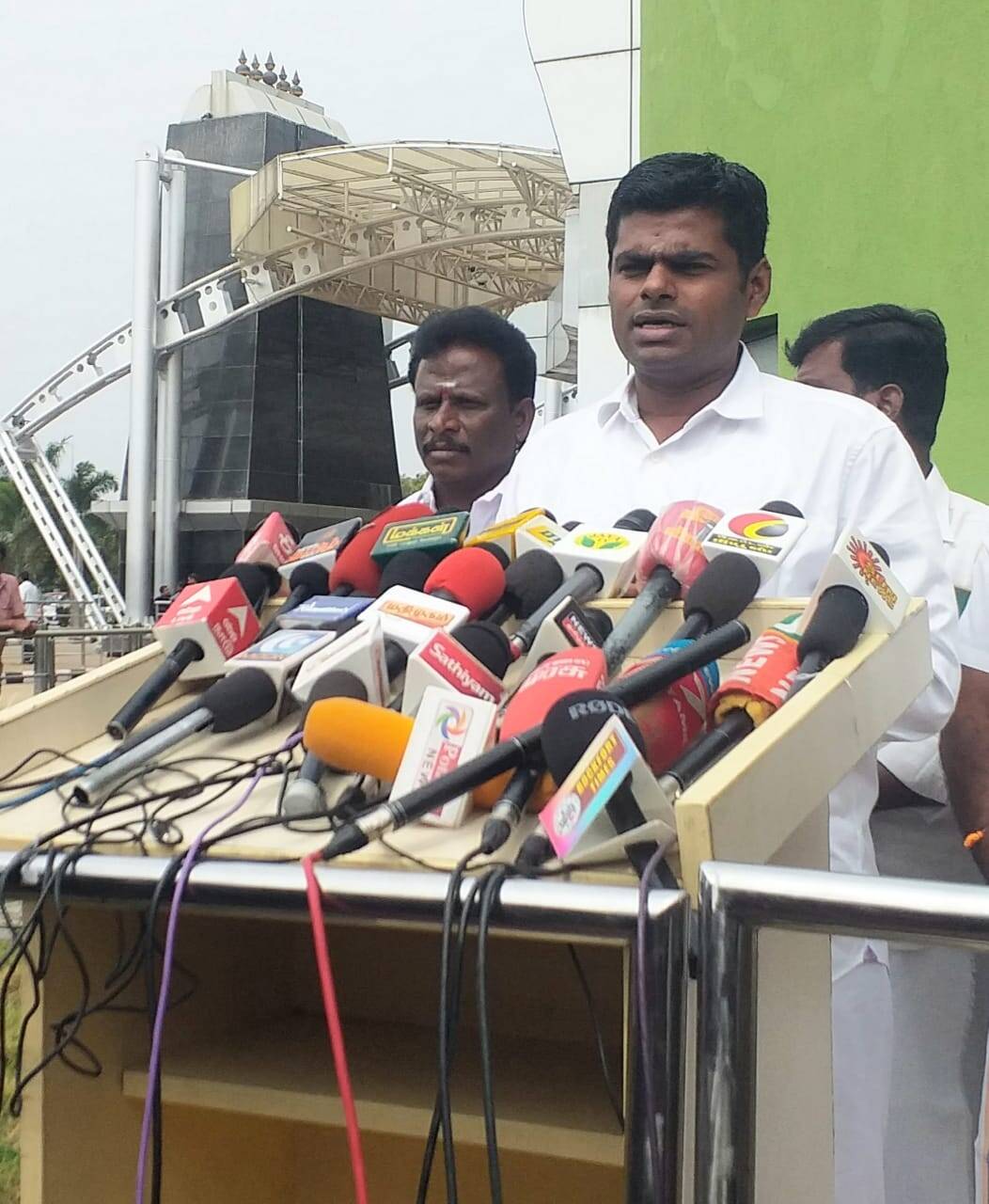 அதிமுக கூட்டணி தர்மத்தோடு நடப்பது தான் கண்ணியம்! திருச்சி விமான நிலையத்தில் பாஜக தலைவர் அண்ணாமலை பேட்டி!