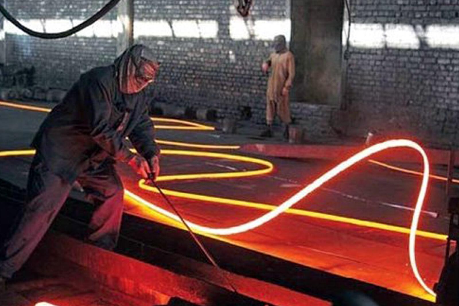 8 மடங்குக்கும் அதிகமான வருமானத்தை வழங்கிய மைக்ரோ-கேப் நிறுவனங்கள் !!