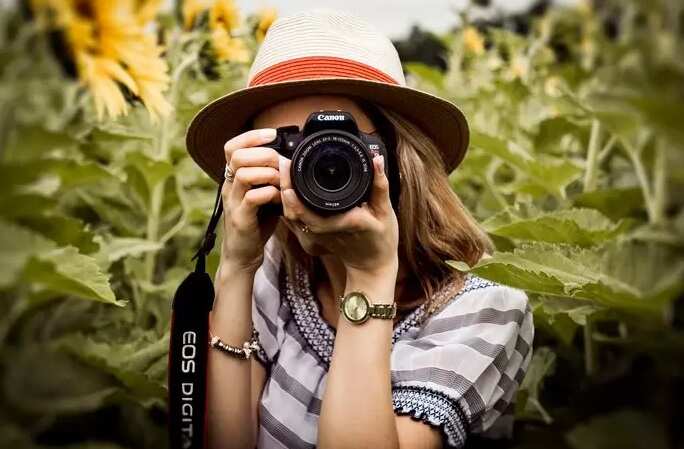 புகைப்படம் எடுத்தால் பரிசு ரூ.1 லட்சம் !! மிஸ் பண்ணீடாதீங்க!!