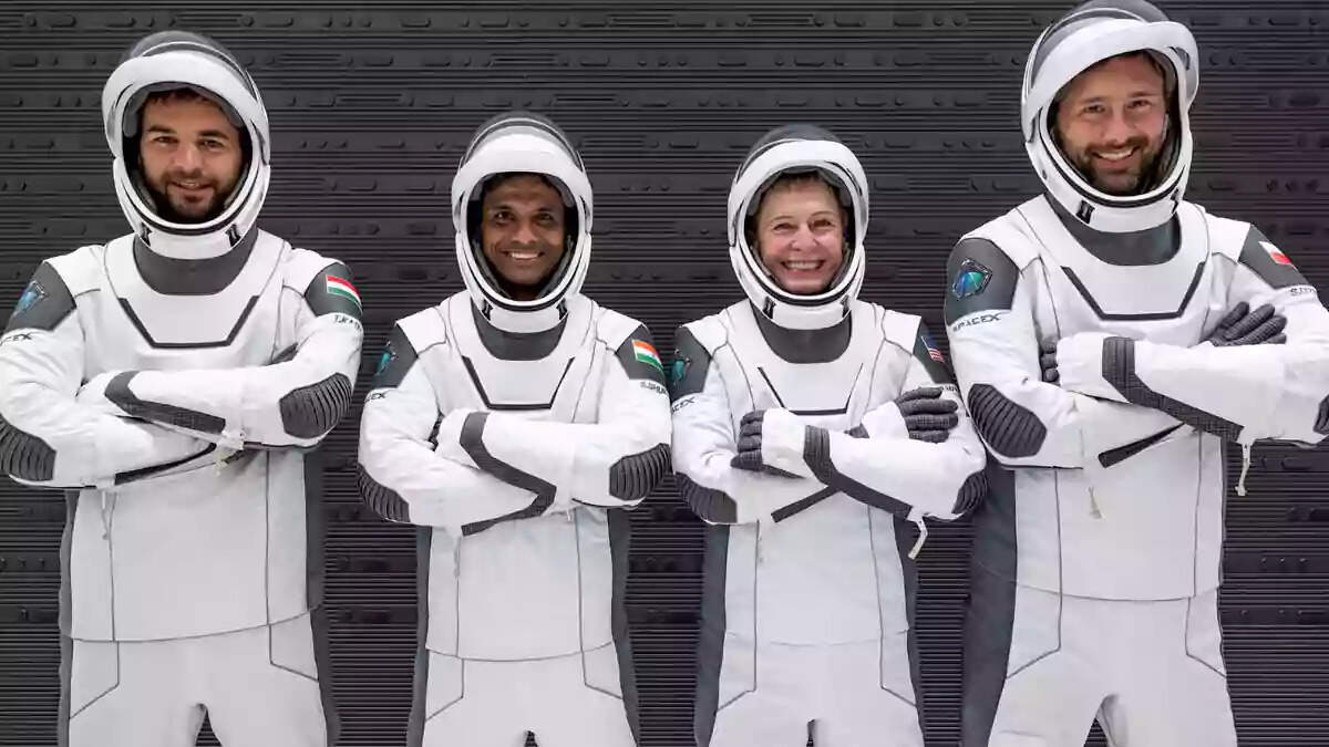 இன்று பிற்பகல் 12.01க்கு சுபான்ஷு சுக்லாவின் விண்வெளி பயணம் ... ஸ்பேஸ் எக்ஸ் திட்டவட்டம்.!