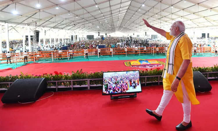 நாளை குஜராத் செல்கிறார் பிரதமர் மோடி... ரூ.82,500 கோடி திட்டப்பணிகள் தொடக்கம்!