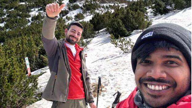 பனி படர்ந்த பள்ளத்தாக்கில் சிக்கிய இந்தியரை காப்பாற்றிய இத்தாலி விமானப்படை வீரர்கள்!