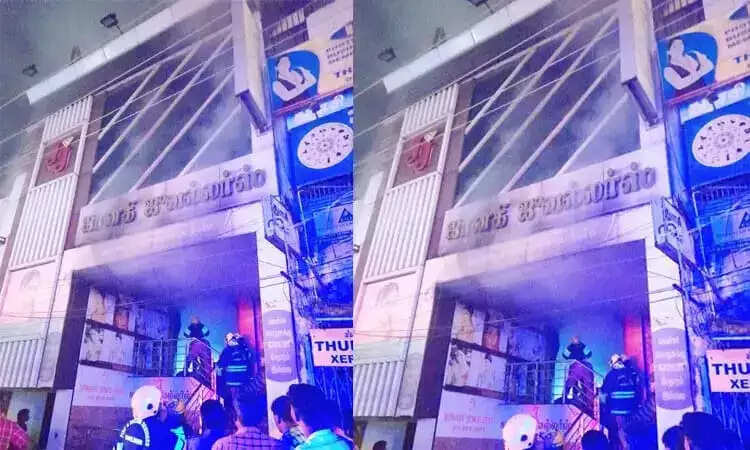 பரபரப்பு... பிரபல நகைக்கடையில் திடீர் தீவிபத்து.. தீயில் சிக்கி ஒருவர் பலி... !!