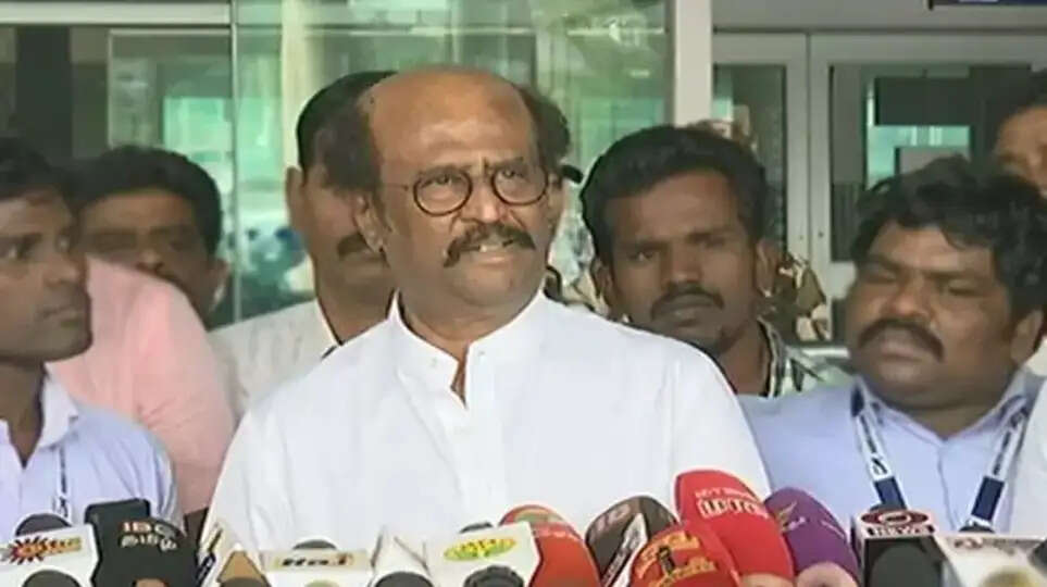 “அனைவரும் சந்தோஷமா, ஆரோக்கியமாக வாழ வேண்டுகிறேன்” - நடிகர் ரஜினிகாந்த் தீபாவளி வாழ்த்து!