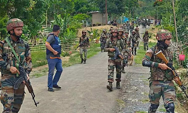 மணிப்பூர் என்கவுண்டர் பயங்கரவாதிகள் பாதுகாப்புப் படை சுட்டுக்கொலை
