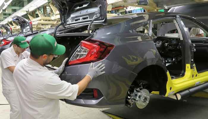 உற்பத்தியை நிறுத்திய ஹோண்டா!! செய்வதறியாது தவிக்கும் ஊழியர்கள்!!