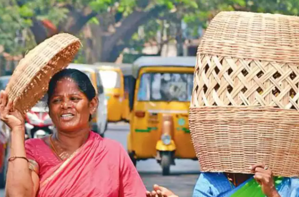 பத்திரம் மக்களே... தமிழகத்தில் 2 மாவட்டங்களில் 100 டிகிரியை தாண்டியது வெயில்!