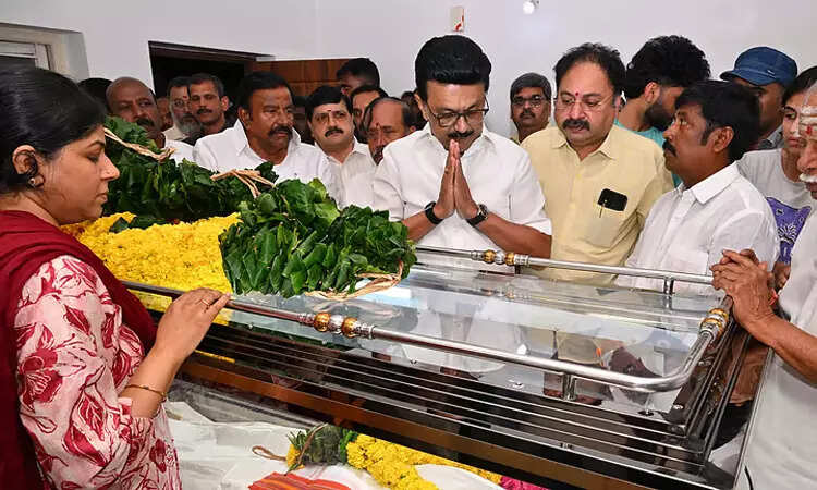 இல.கணேசன்