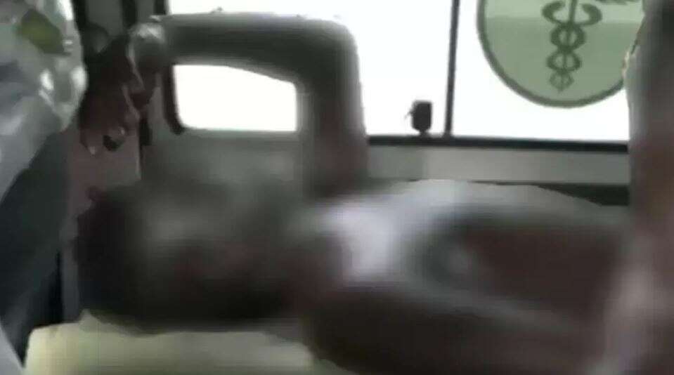 காதல் திருமணமான ரெண்டே வாரத்தில் தகராறு... மனைவி கண்முன்னே தீக்குளித்து உயிரிழந்த கணவன்!