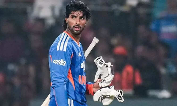 கில், கோஹ்லியை பின்னுக்கு தள்ளி திலக் வர்மா அசத்தல் சாதனை!