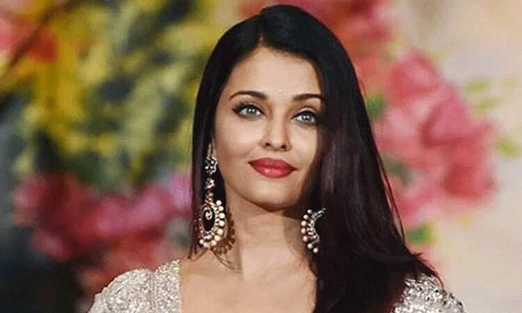 ஐஸ்வர்யா ராய் பெயர், புகைப்படங்களை பயன்படுத்த தடை... உயர்நீதிமன்றம் அதிரடி!