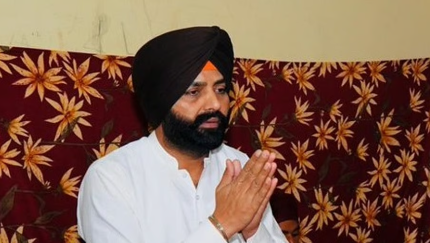 ஆம் ஆத்மி அமைச்சர் ராஜினாமா... பஞ்சாப் அரசியலில் பெரும் பரபரப்பு!