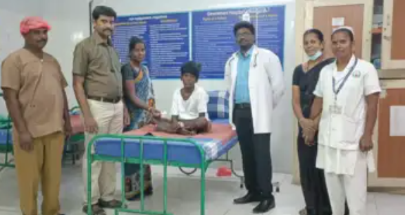 ரூ5 நாணயத்தை விழுங்கிய சிறுவன்... கதறித் துடித்த பெற்றோர்!