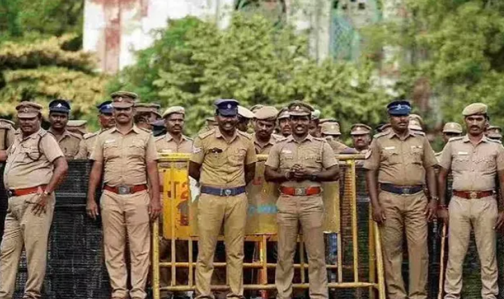 கோயில் திருவிழாவில் வழிபாடு செய்யத் தடை... ஒரே நேரத்தில் 41 பேர் மீது வழக்குப்பதிவு !