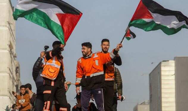 இஸ்ரேல்-ஹமாஸ் இடையிலான நீண்டகால போர்.. 3 மணிநேர தாமதத்திற்குப் பிறகு வந்த போர்நிறுத்தம்!