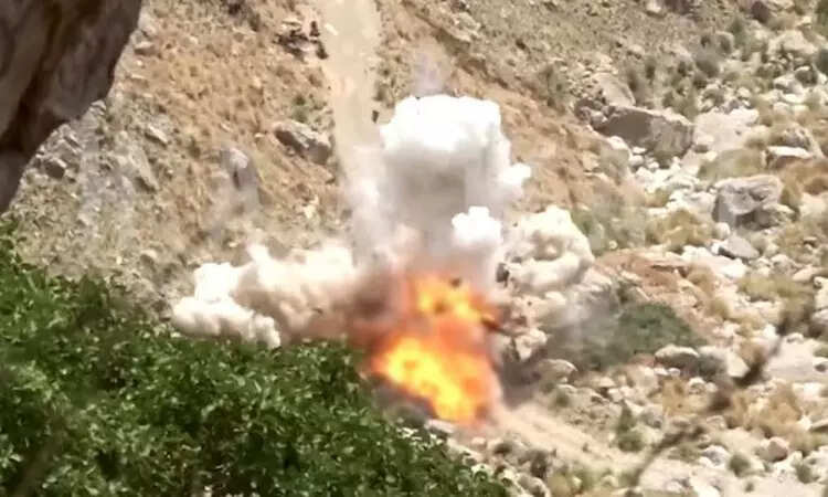 பாகிஸ்தானுக்கு அடுத்த அதிர்ச்சி... பலுசிஸ்தானில் விடுதலைப்படை தாக்குதல்!