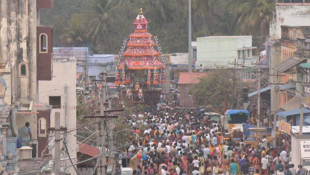 பழனியில் குவிந்த 5 லட்சம் பக்தர்கள்... அரோகரா முழக்கத்துடன் தைப்பூசத் தேரோட்டம்!