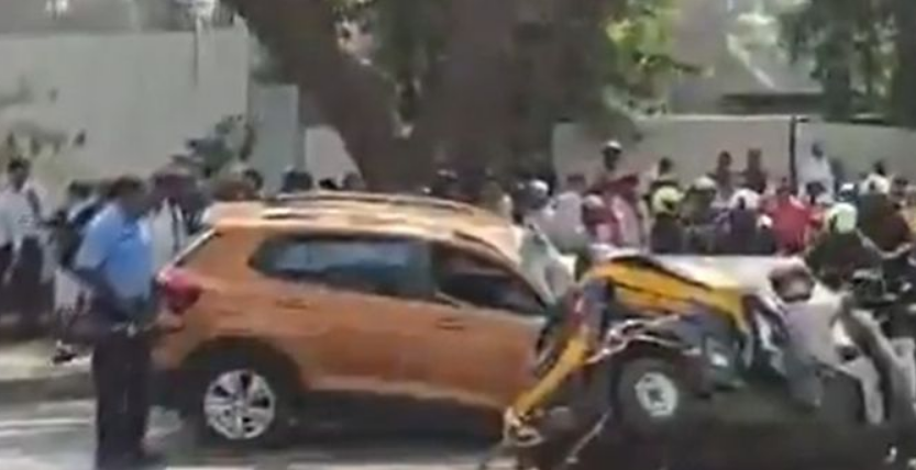 மெட்ரோ தூண் இடிந்து விபத்து: ஒருவர் பலி!