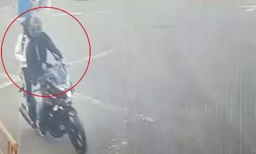 அடுத்தடுத்து செயின் பறிப்பு சம்பவங்களில் ஈடுபட்ட குற்றவாளி என்கவுண்ட்டரில் சுட்டுக்கொலை!