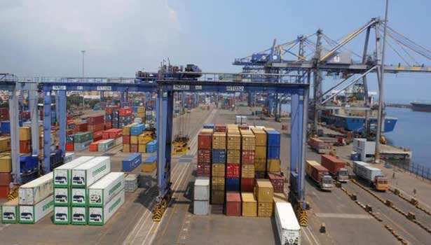 2வது நாளாக கண்டெய்னர் லாரிகள் வேலை நிறுத்தம்!! ஏற்றுமதி, இறக்குமதி முற்றிலும் பாதிப்பு!!