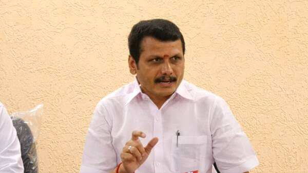 ஆதார் இணைப்பு திட்டத்தால் இலவச மின்சாரம் ரத்து ஆகுமா? - அமைச்சர் திட்டவட்டம்..