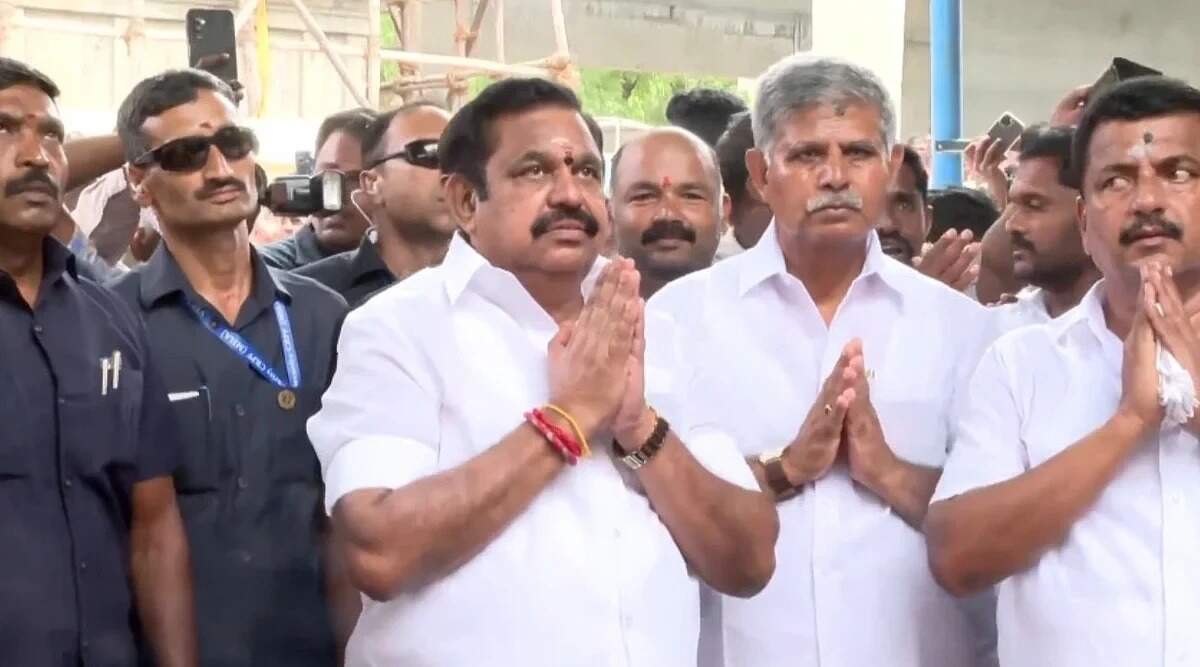 கோவையில் தேர்தல் பிரச்சாரத்தை தொடங்கினார் எடப்பாடி பழனிசாமி!