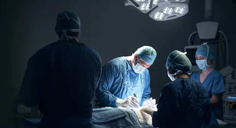 அடுத்தடுத்து 3 குழந்தைகள் மரணம்... ஒரே வாரத்தில் கர்ப்பிணி தாயும் உயிரிழப்பு... 5 மருத்துவர்களும் பணி இடைநீக்கம்!