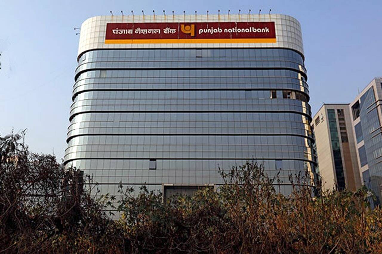 பிரபல வங்கி டிஜிட்டல் கிரெடிட் கார்டை அறிமுகப்படுத்துகிறது! நீங்கள் தெரிந்து கொள்ள வேண்டியது என்ன?