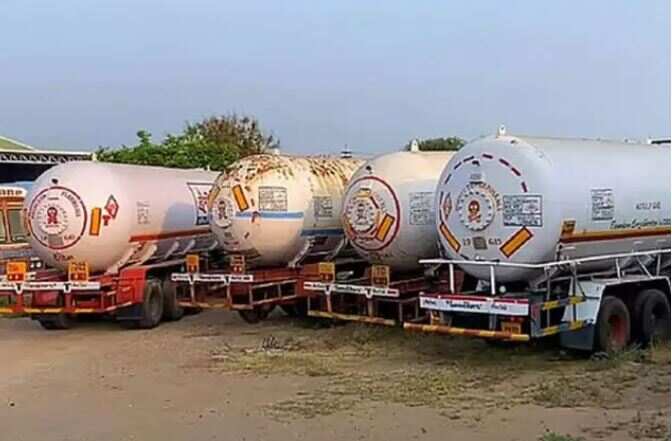 LPG டேங்கர் லாரிகள் வேலைநிறுத்தம் - சிலிண்டர் விநியோகம் முடங்கும் அபாயம்.. ரூ.50 கோடி வாடகை பாக்கி!
