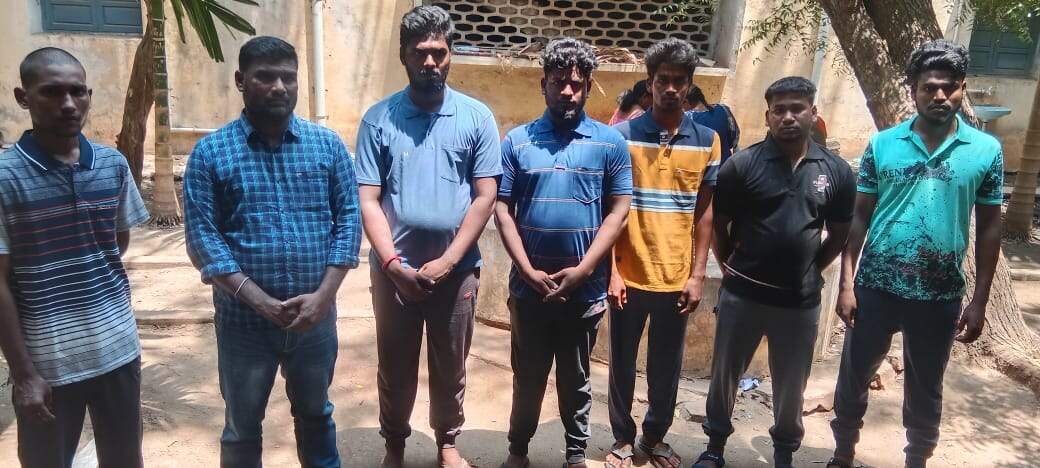 வெடிகுண்டு வீசி பாஜக நிர்வாகி கொலை... திருச்சி நீதிமன்றத்தில் 7 பேர் சரண்!